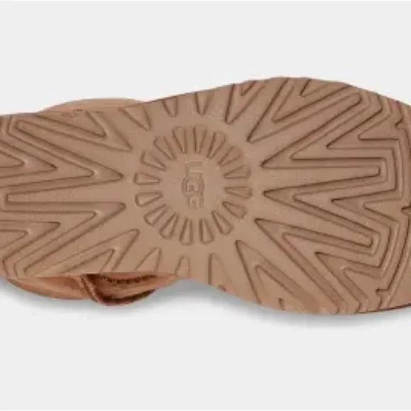 UGG BAILEY BOW TALL - Picture 10 of 16